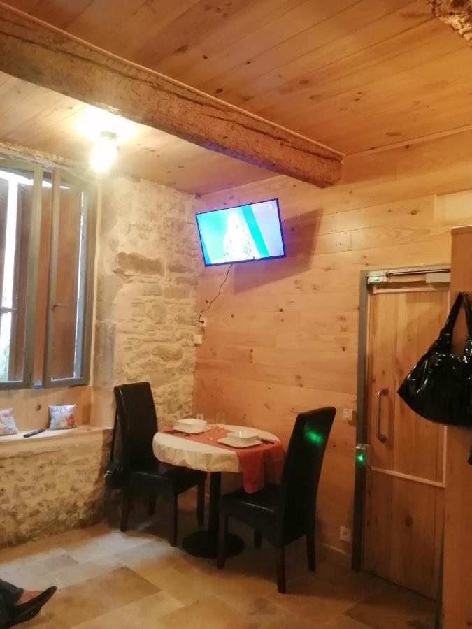 Studio Au Centre Ville De カルカソンヌ エクステリア 写真