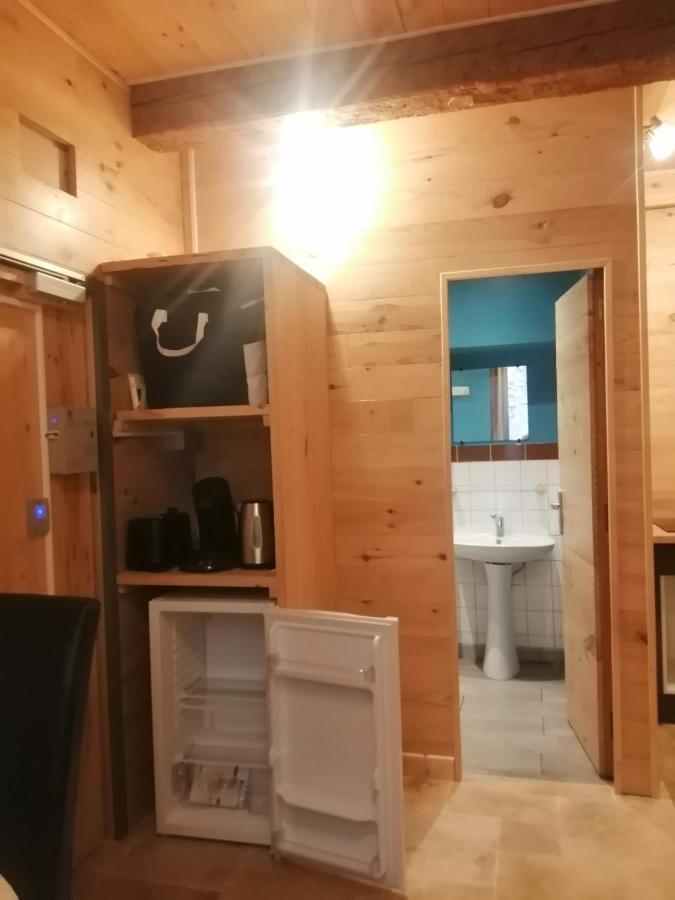 Studio Au Centre Ville De カルカソンヌ エクステリア 写真